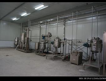 长征药业设备安装队奔赴贵州大方助推猪骨素生产线建设